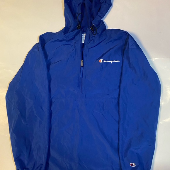 Champion windbreaker. Size men’s medium. Colour blue. Worn once - Picture 1 of 2